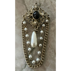 Vtg Retro 80’s Dangle Chain Faux Pearl Pin Brooch Black Cabochon Hold Eyeglasses